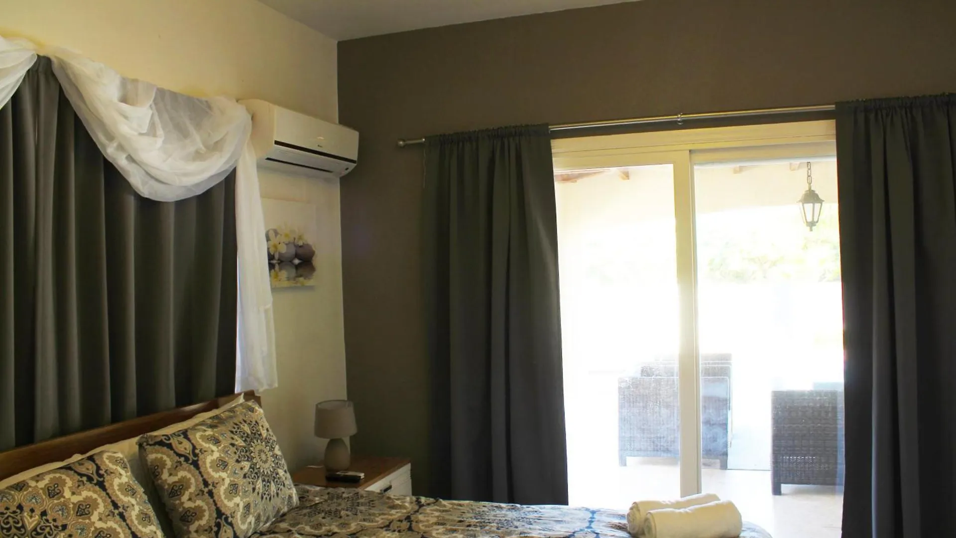 Opal Villa Palm Beach 0*, Noord