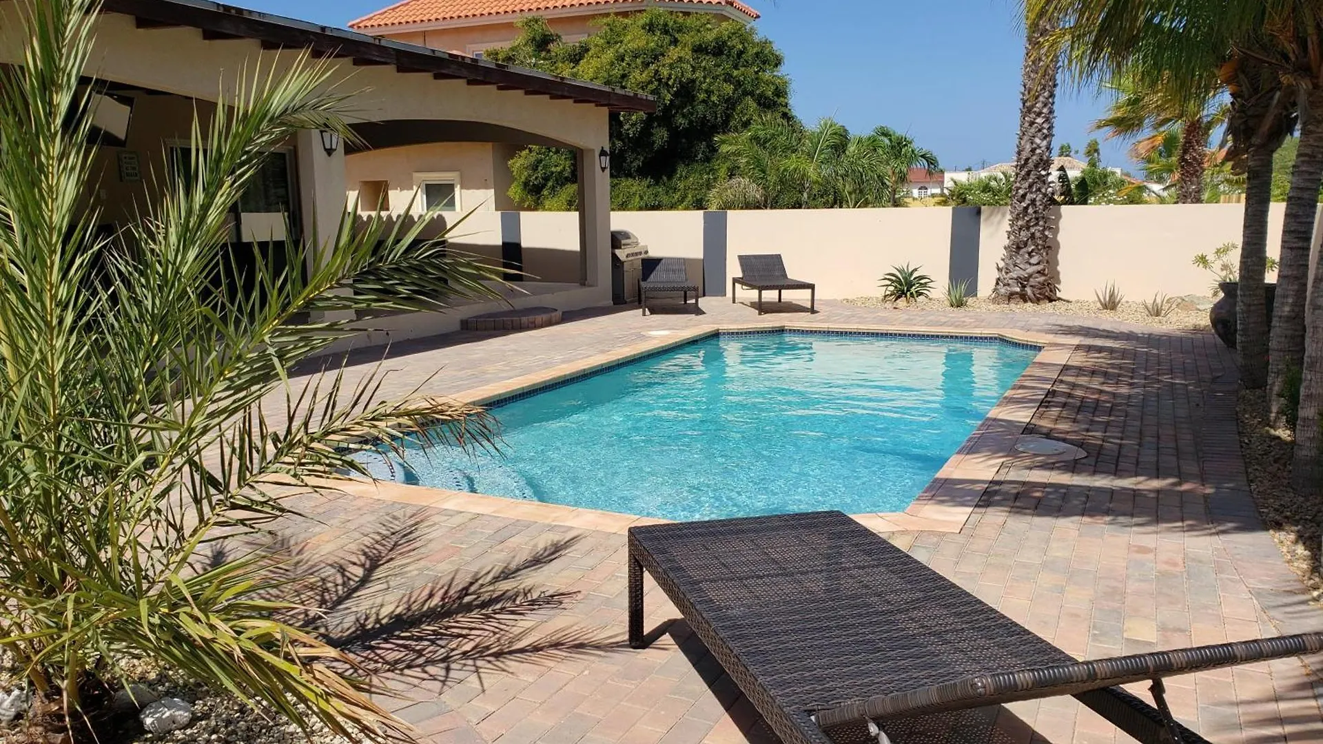 Opal Villa Palm Beach  Noord